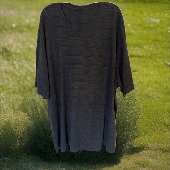 BIG & TALL Nike Men’s TShirt Black V-neck 3XLT Good Used Condition - Picture 1 of 9